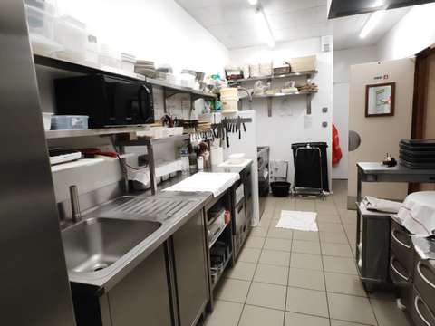 Bureaux et commerces 3 pièces