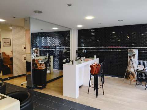 Bureaux et commerces 5 pièces