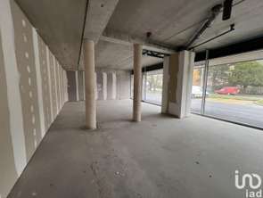 Vente Bureaux et commerces 156 m&sup2;Cahors