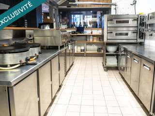 Bureaux et commerces 7 pièces