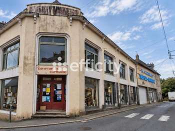 Vente Bureaux et commerces 1700 m&sup2;Callac