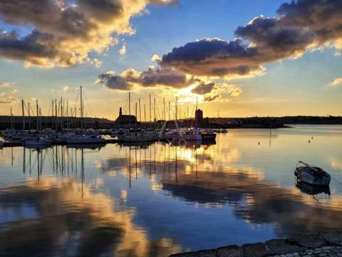 Bureaux et commerces Camaret-sur-Mer 29