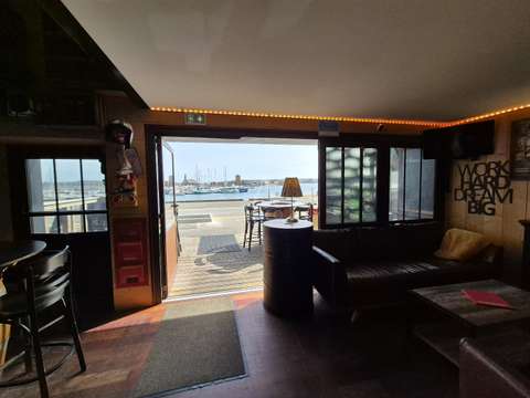 Bureaux et commerces