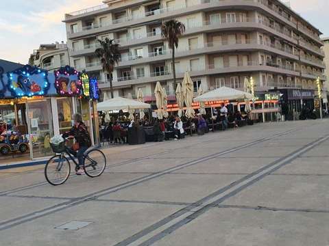 Bureaux et commerces