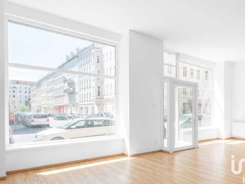 Bureaux et commerces Cannes 06