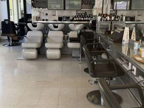 Bureaux et commerces Cannes 06