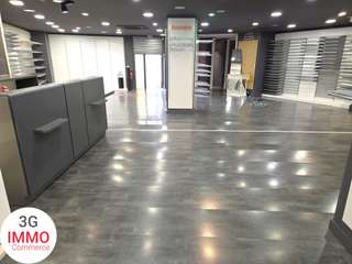 Bureaux et commerces 2 pièces