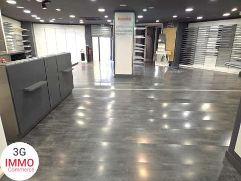 Bureaux et commerces 2 pièces