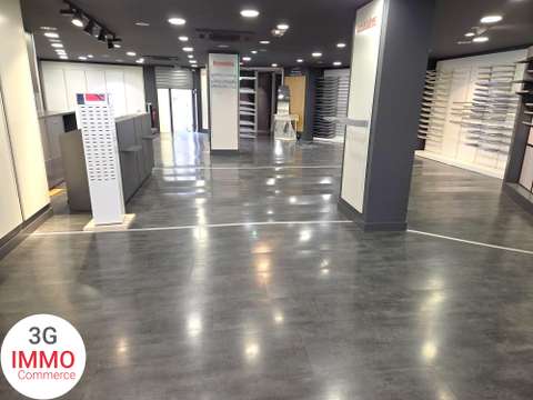 Bureaux et commerces 2 pièces