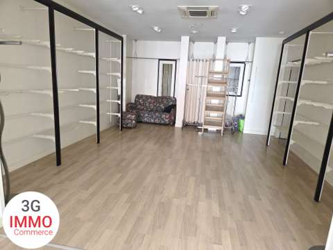 Bureaux et commerces 2 pièces
