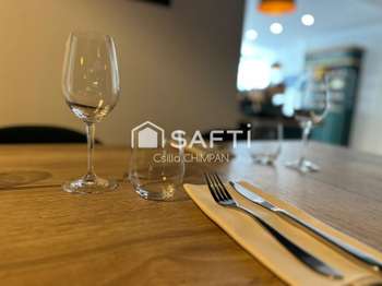 Vente Bureaux et commerces 100 m&sup2;Carhaix-Plouguer