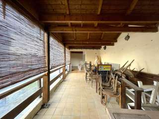 Bureaux et commerces 6 pièces