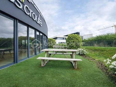 Bureaux et commerces 6 pièces