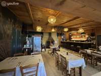 Bureaux et commerces 8 pièces