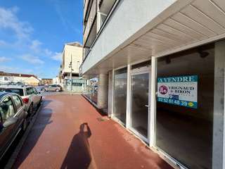 Bureaux et commerces 3 pièces