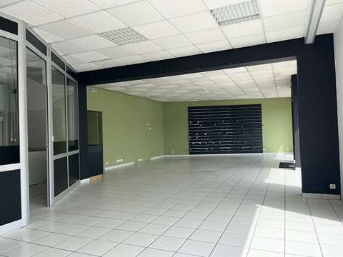 Bureaux et commerces 3 pièces Bureaux et commerces 3 pièces