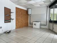 Bureaux et commerces 3 pièces Bureaux et commerces 3 pièces
