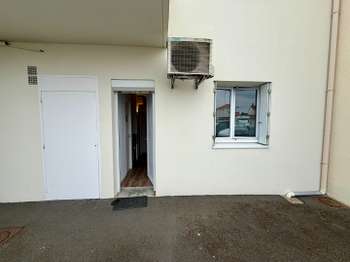 Bureaux et commerces 4 pièces