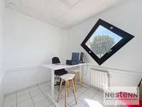 Bureaux et commerces 5 pièces