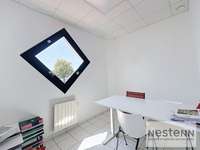 Bureaux et commerces 5 pièces