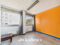Bureaux et commerces 3 pièces