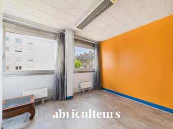 Bureaux et commerces 3 pièces