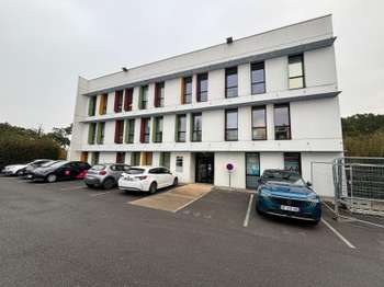 Photo Bureaux et commerces Chartres-de-Bretagne