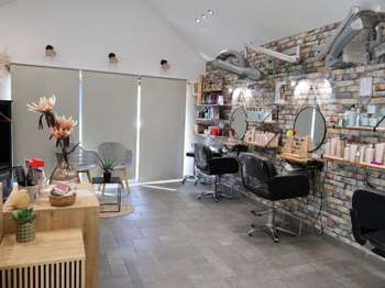 Bureaux et commerces 4 pièces