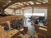 Bureaux et commerces 4 pièces