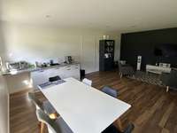 Bureaux et commerces 4 pièces