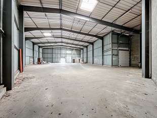 Photo Bureaux et commerces Château-Gontier-sur-Mayenne