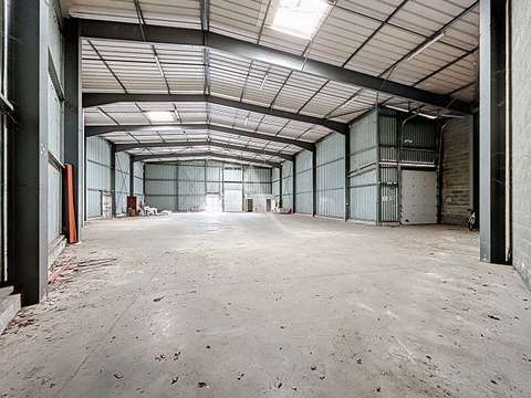 Bureaux et commerces 2 pièces Château-Gontier-sur-Mayenne 53