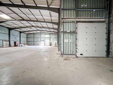 Bureaux et commerces 2 pièces