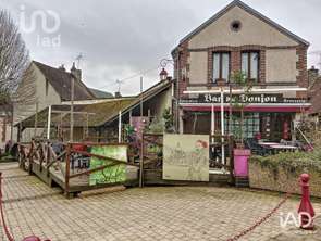 Vente Bureaux et commerces 185 m&sup2;Château-Renard