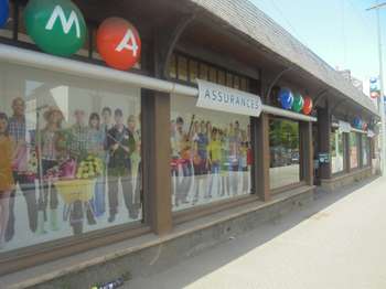 Vente Bureaux et commerces 182 m&sup2;Châteaubourg