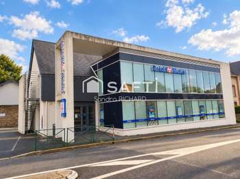 Vente Bureaux et commerces 479 m&sup2;Châteaubriant Centre