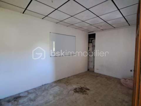 Bureaux et commerces 3 pièces