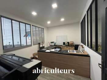 Bureaux et commerces Bureaux et commerces