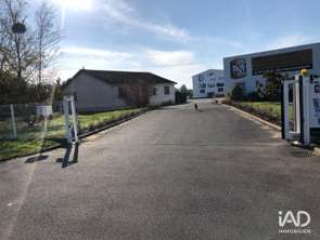 Vente Bureaux et commerces 3377 m&sup2;Châtillon-sur-Loire