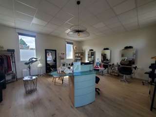 Bureaux et commerces 2 pièces