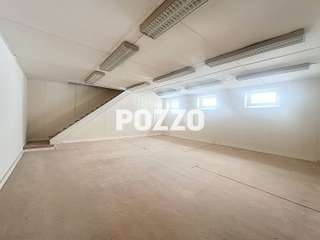 Bureaux et commerces 4 pièces