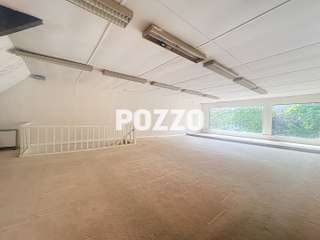 Bureaux et commerces 4 pièces