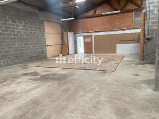 Bureaux et commerces 4 pièces