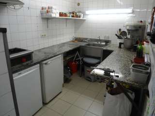 Bureaux et commerces 6 pièces