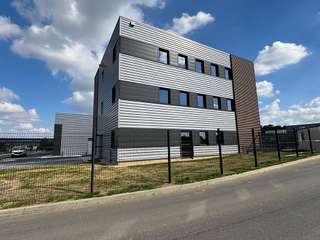 Bureaux et commerces 1 pièce