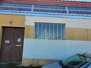 Bureaux et commerces 3 pièces