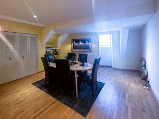 Bureaux et commerces 9 pièces