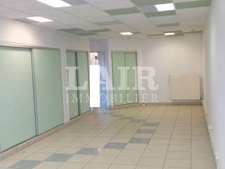 Bureaux et commerces 7 pièces