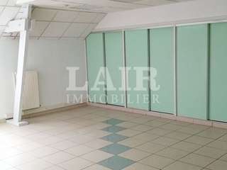 Bureaux et commerces 7 pièces