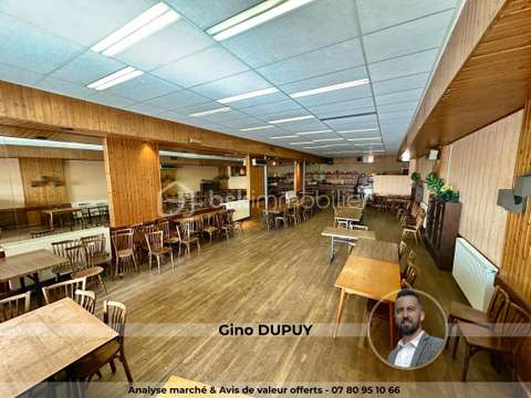 Bureaux et commerces 10 pièces Coray 29